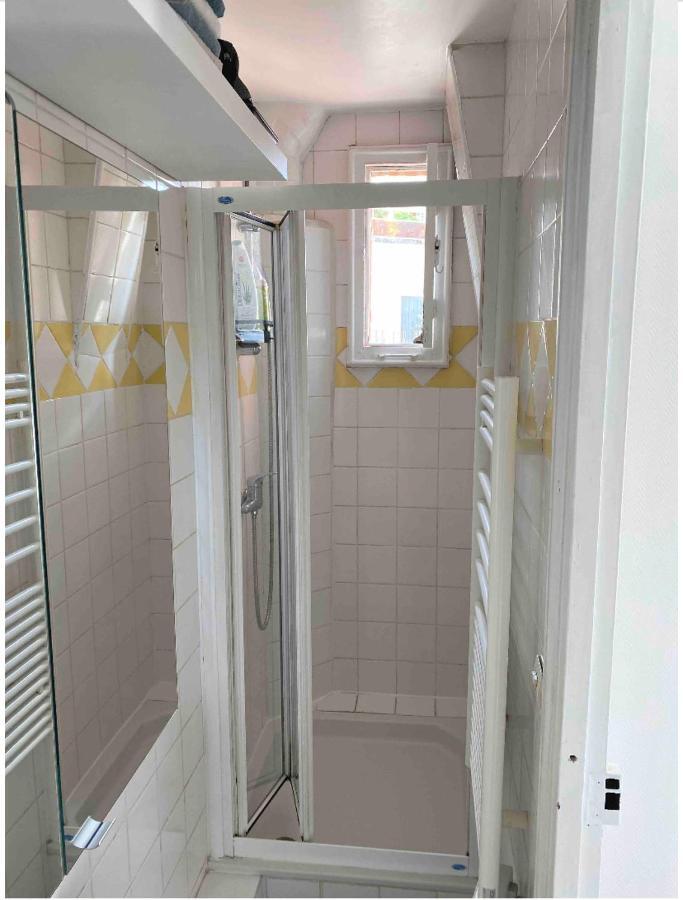 Appartement Buttes Chaumont ปารีส ภายนอก รูปภาพ